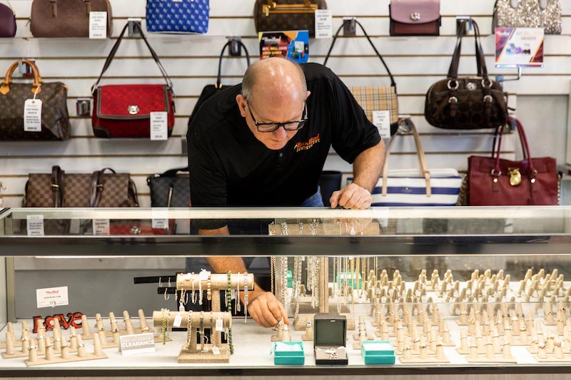 Designer Bags, Purses & Pocketbooks - Pawn Shop Philadelphia